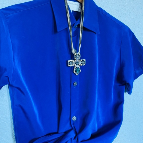 Magnet art royal blue button down short sleeve top - Picture 1 of 5